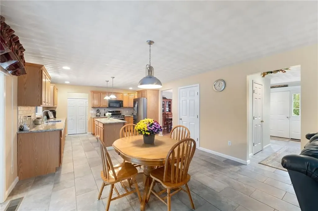 9 Tallwoods Drive Coventry RI 02816