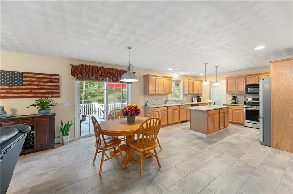 9 Tallwoods Drive Coventry RI 02816