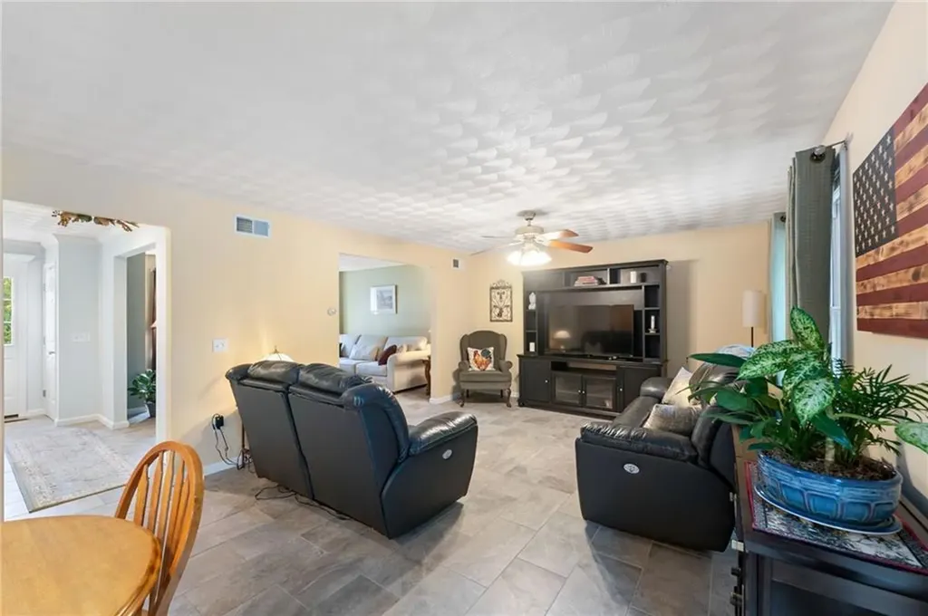 9 Tallwoods Drive Coventry RI 02816