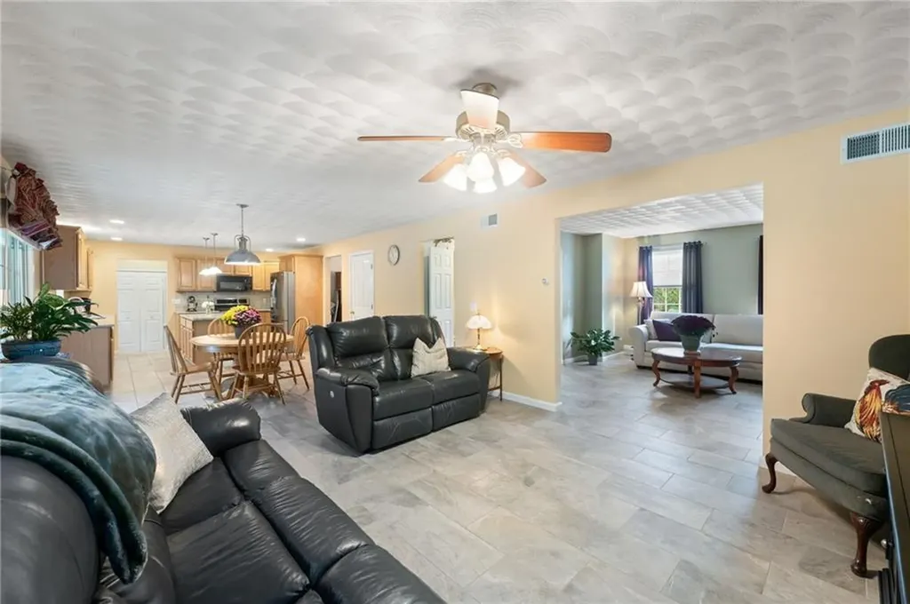 9 Tallwoods Drive Coventry RI 02816