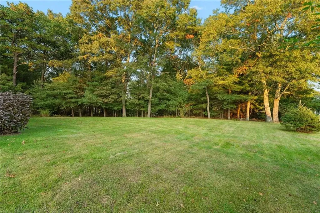 9 Tallwoods Drive Coventry RI 02816
