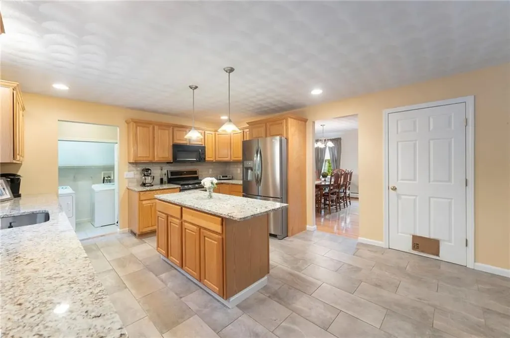 9 Tallwoods Drive Coventry RI 02816
