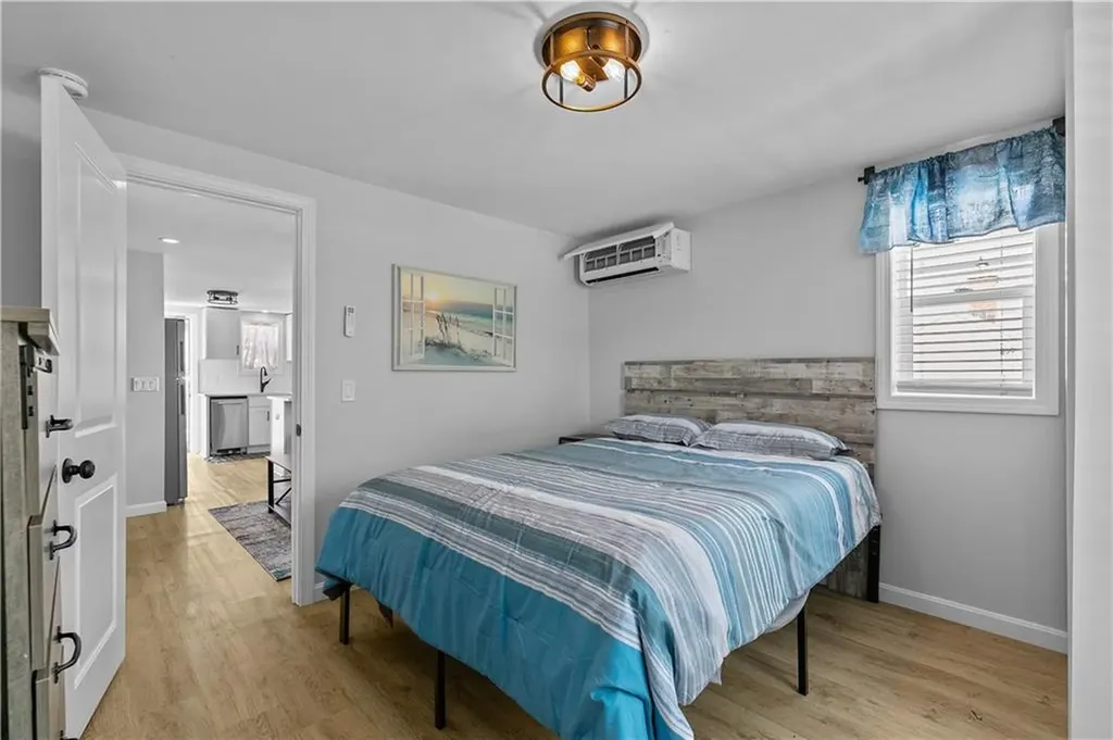 3 Clinton Street Newport RI 02840