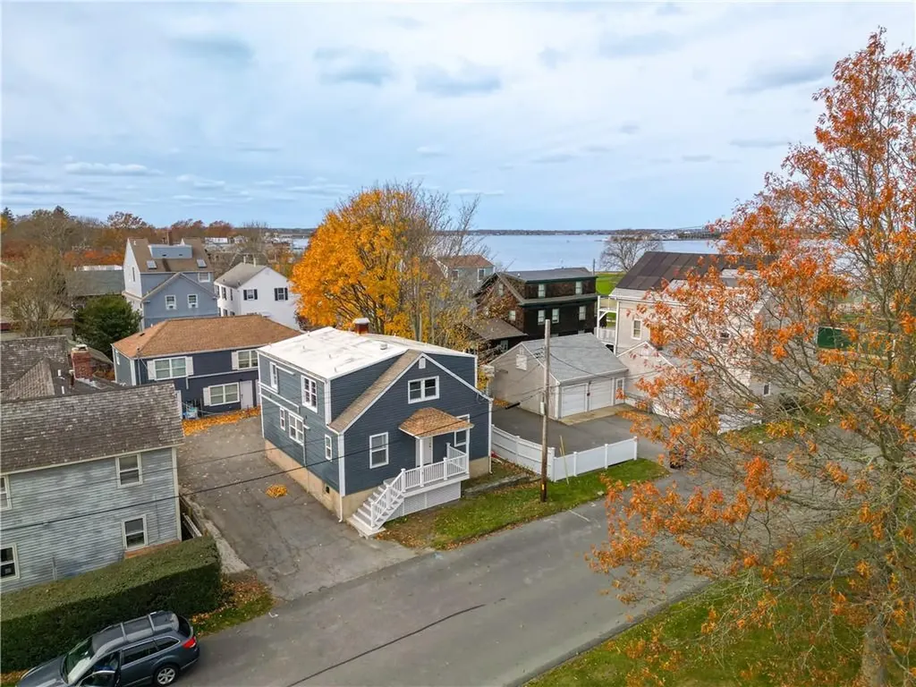 3 Clinton Street Newport RI 02840