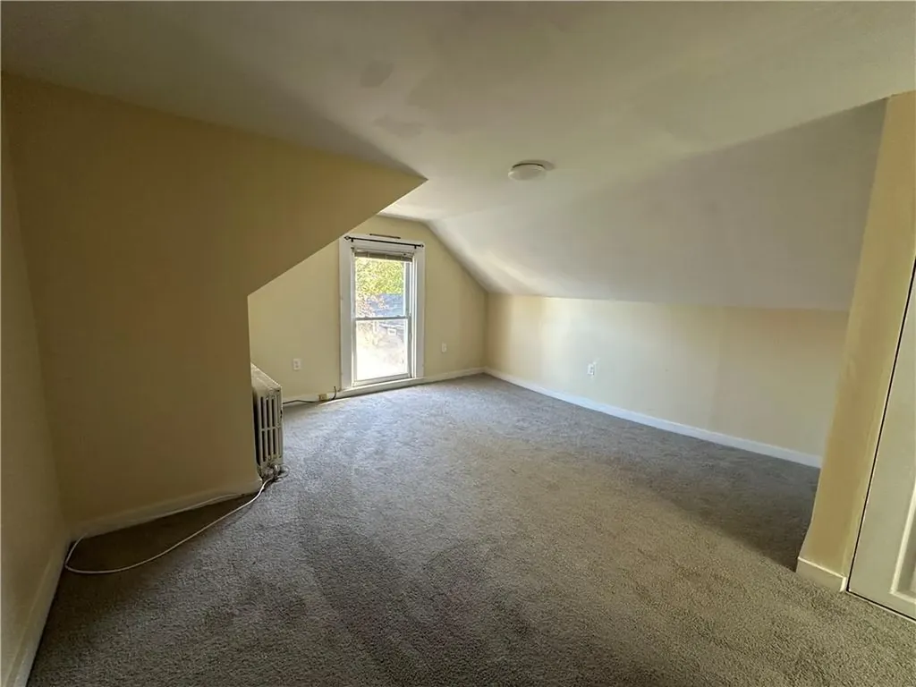 26 5 Calvert Street Newport RI 02840