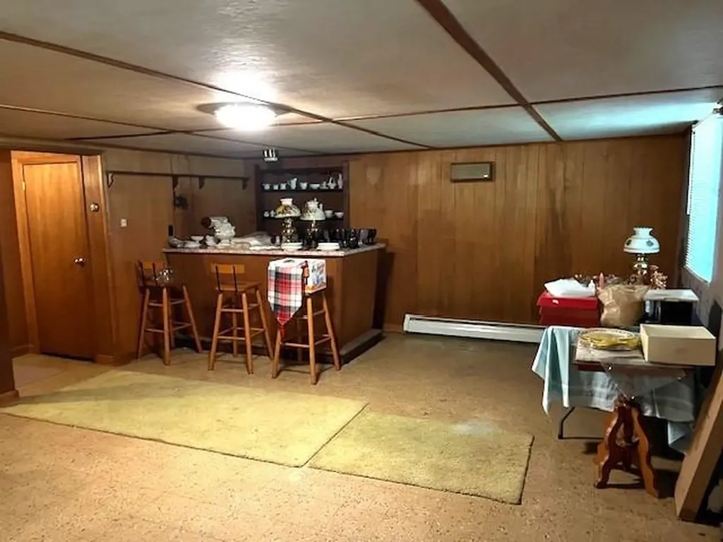 108 Pawtuxet Terrace West Warwick RI 02893