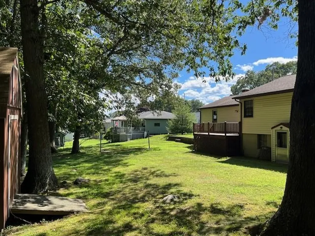 108 Pawtuxet Terrace West Warwick RI 02893