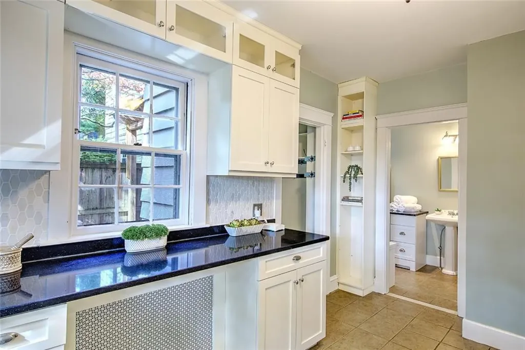 65 Vassar Avenue Providence RI 02906