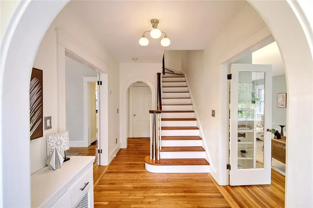 65 Vassar Avenue Providence RI 02906