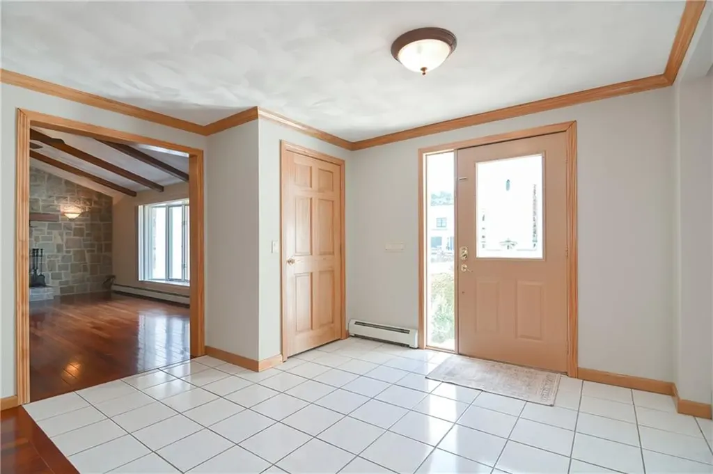 206 Shun Pike Johnston RI 02919