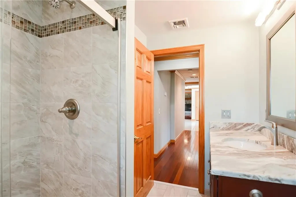 206 Shun Pike Johnston RI 02919
