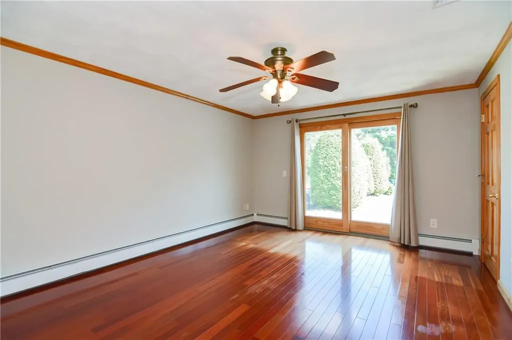206 Shun Pike Johnston RI 02919