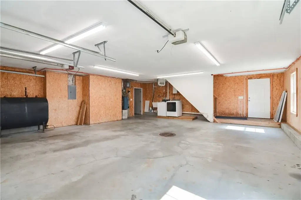 206 Shun Pike Johnston RI 02919
