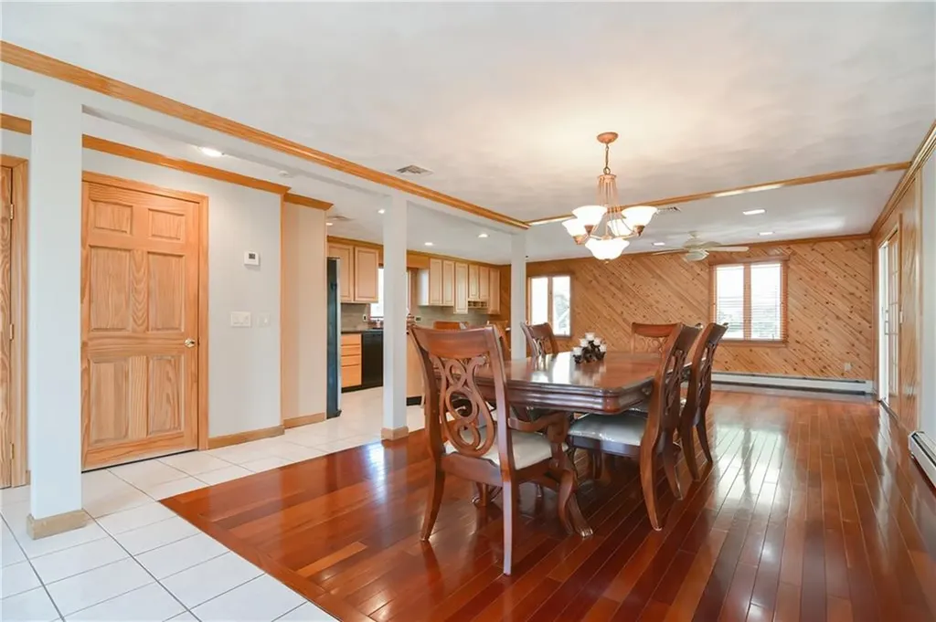 206 Shun Pike Johnston RI 02919