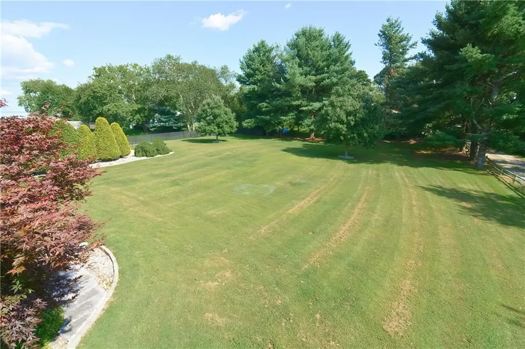206 Shun Pike Johnston RI 02919