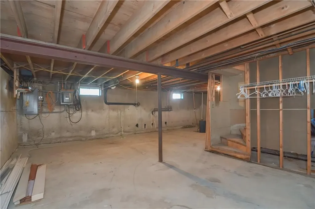 206 Shun Pike Johnston RI 02919