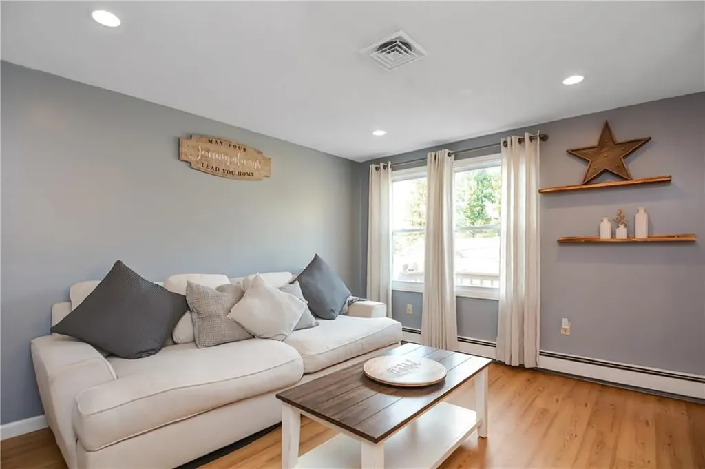 95 Achille Street Woonsocket RI 02895