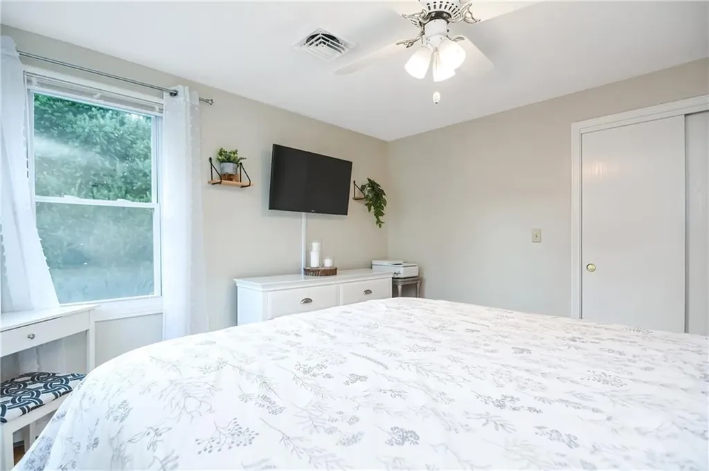 95 Achille Street Woonsocket RI 02895