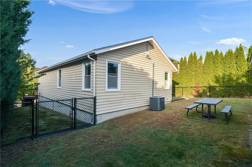 95 Achille Street Woonsocket RI 02895