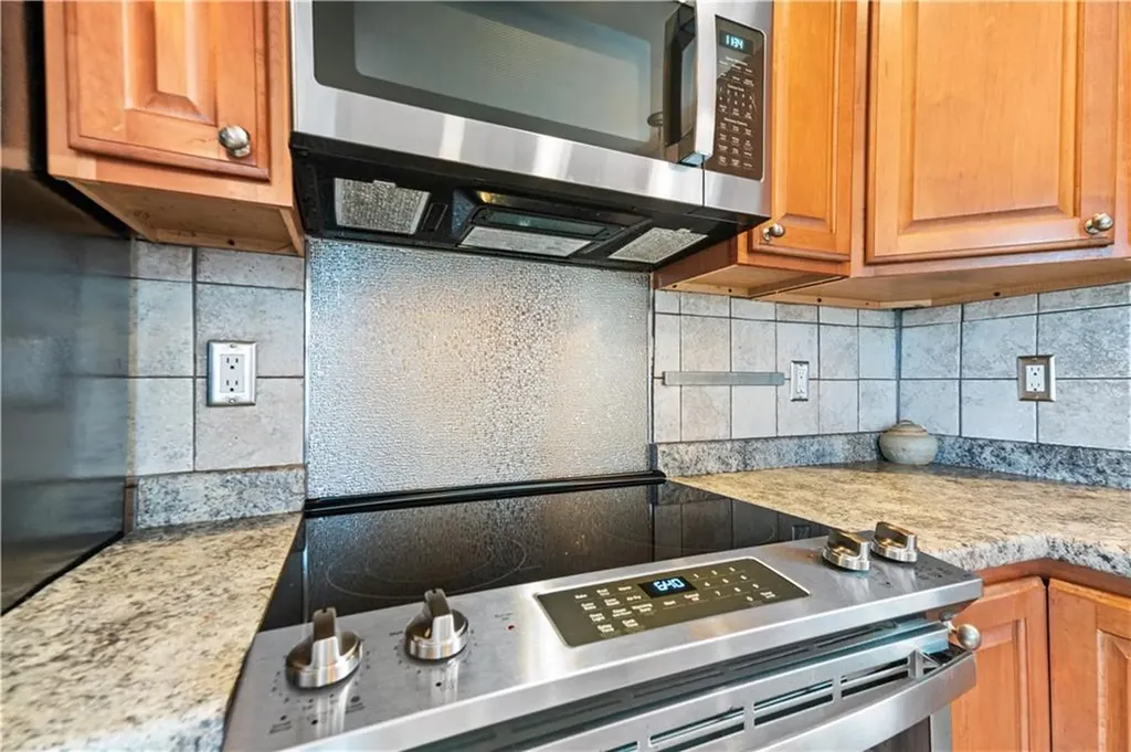 104 Beech Street Woonsocket RI 02895