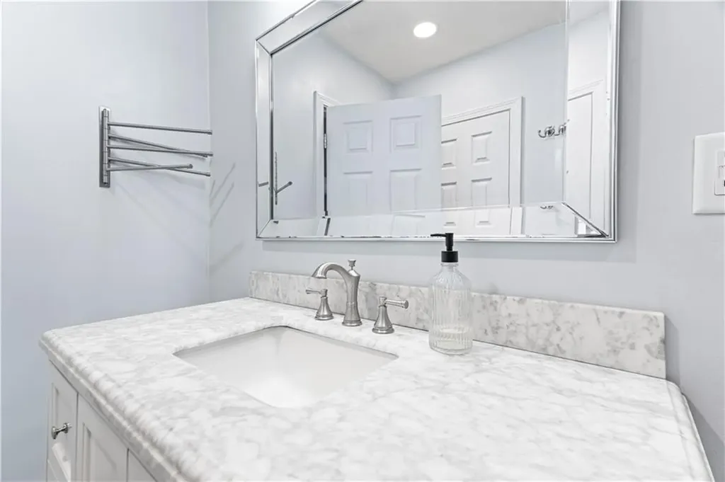 104 Beech Street Woonsocket RI 02895