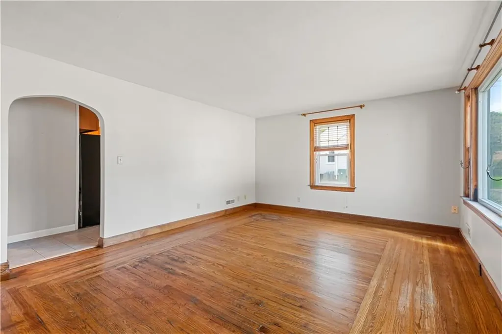 104 Beech Street Woonsocket RI 02895