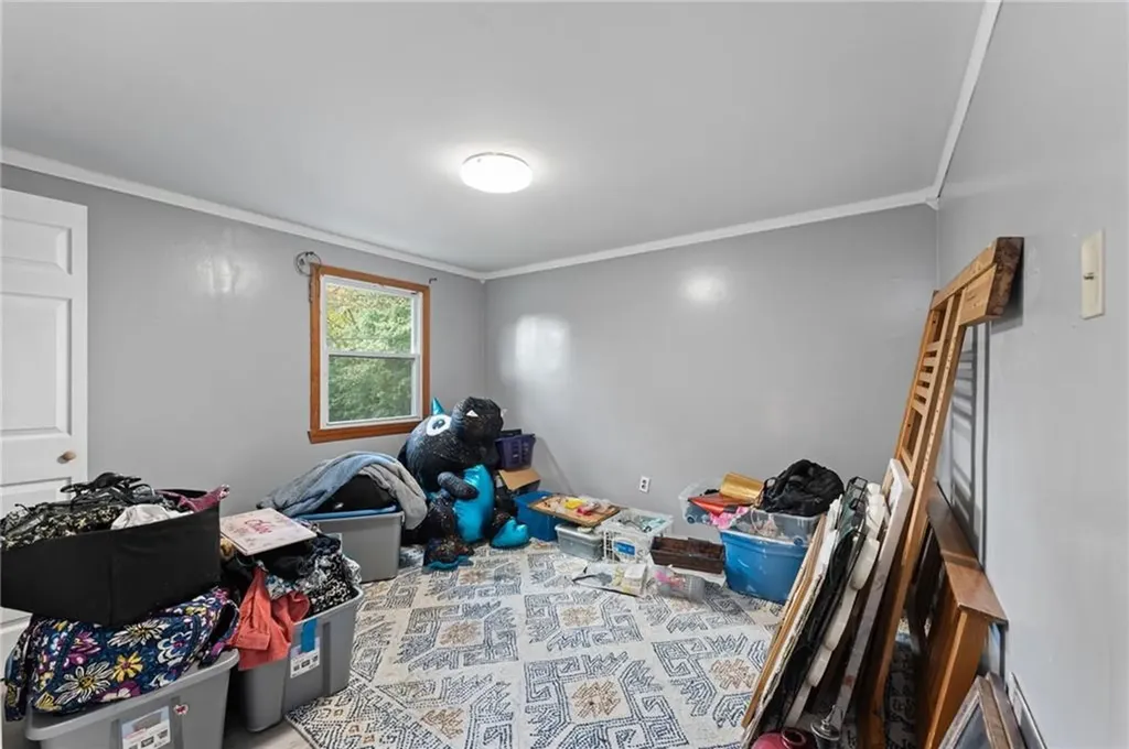 33 Beth Road Tiverton RI 02878