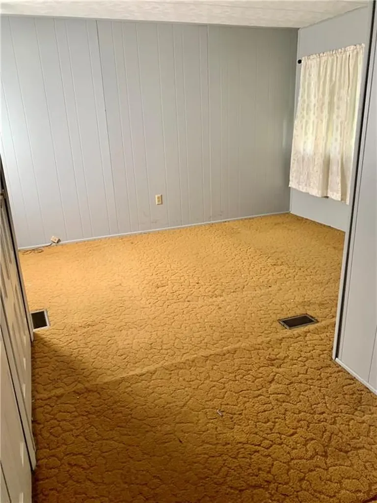 979 Toll Gate Road Warwick RI 02886