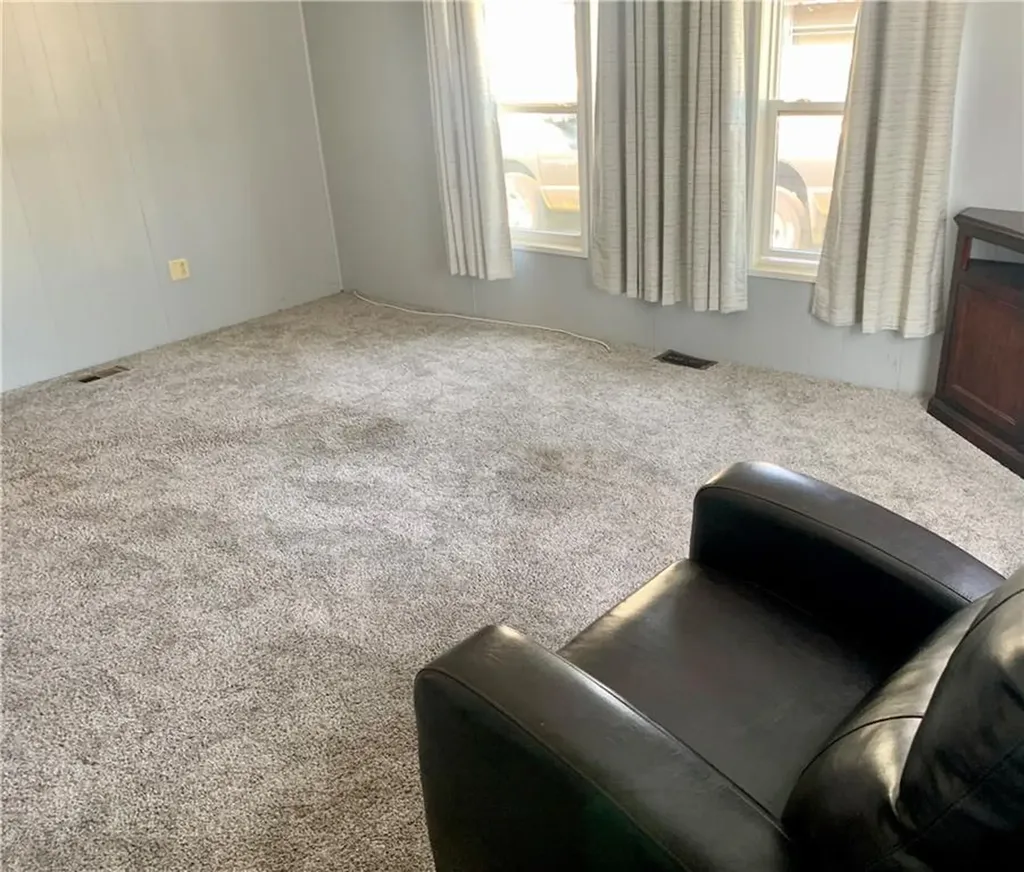 979 Toll Gate Road Warwick RI 02886