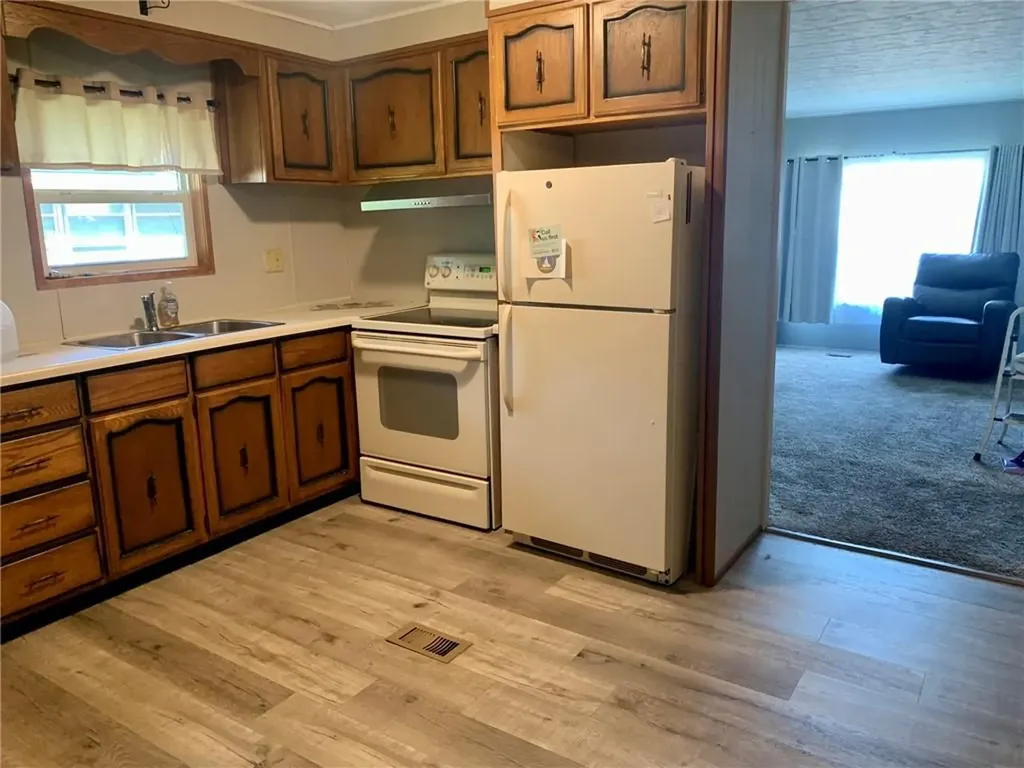 979 Toll Gate Road Warwick RI 02886