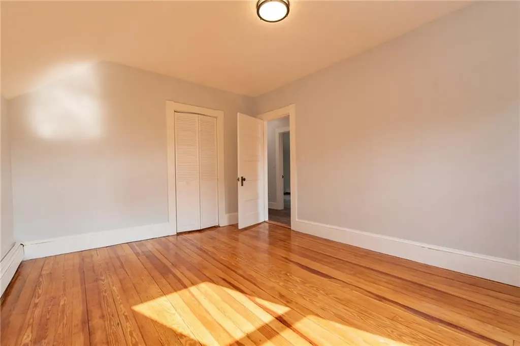 362 Knight Street Woonsocket RI 02895