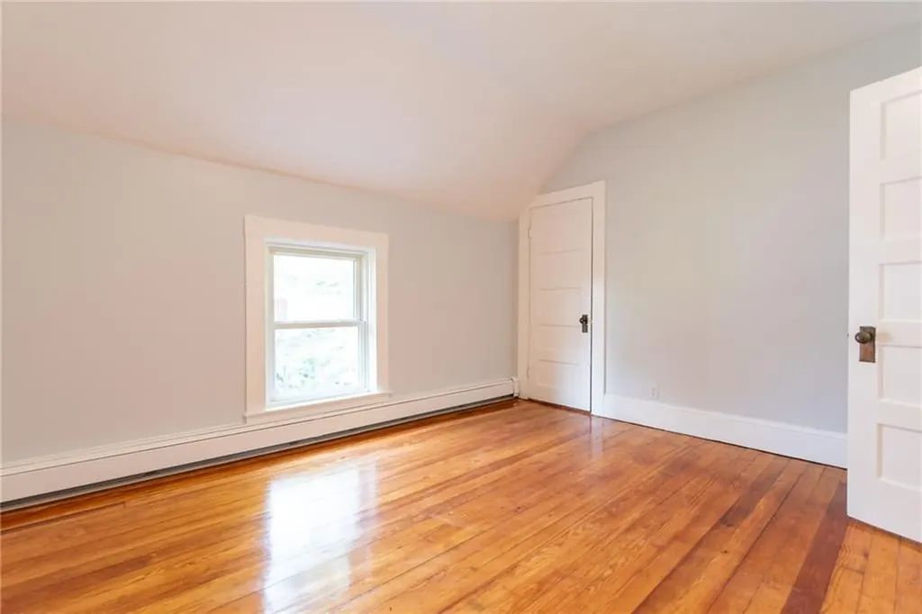 362 Knight Street Woonsocket RI 02895