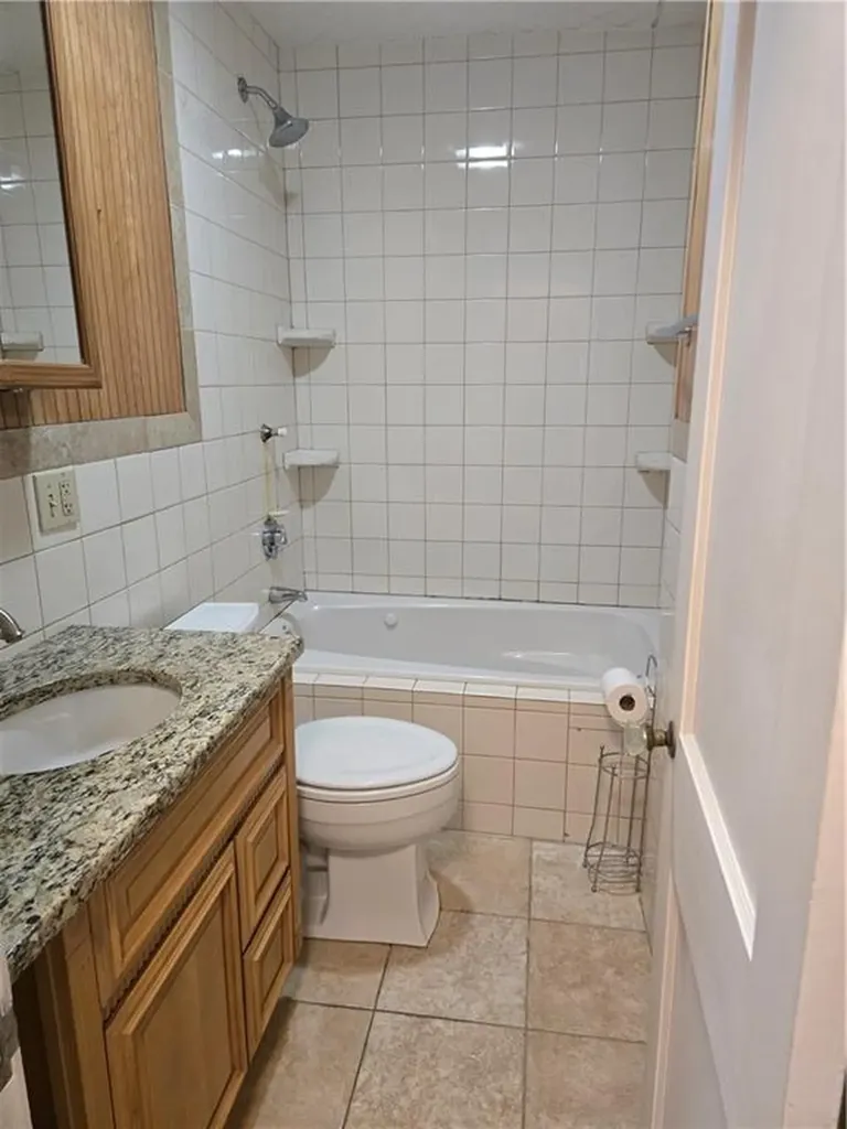 21 John Street Westerly RI 02891