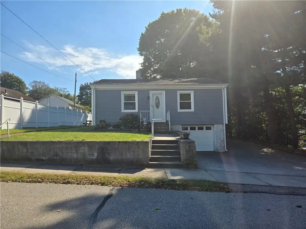 21 John Street Westerly RI 02891