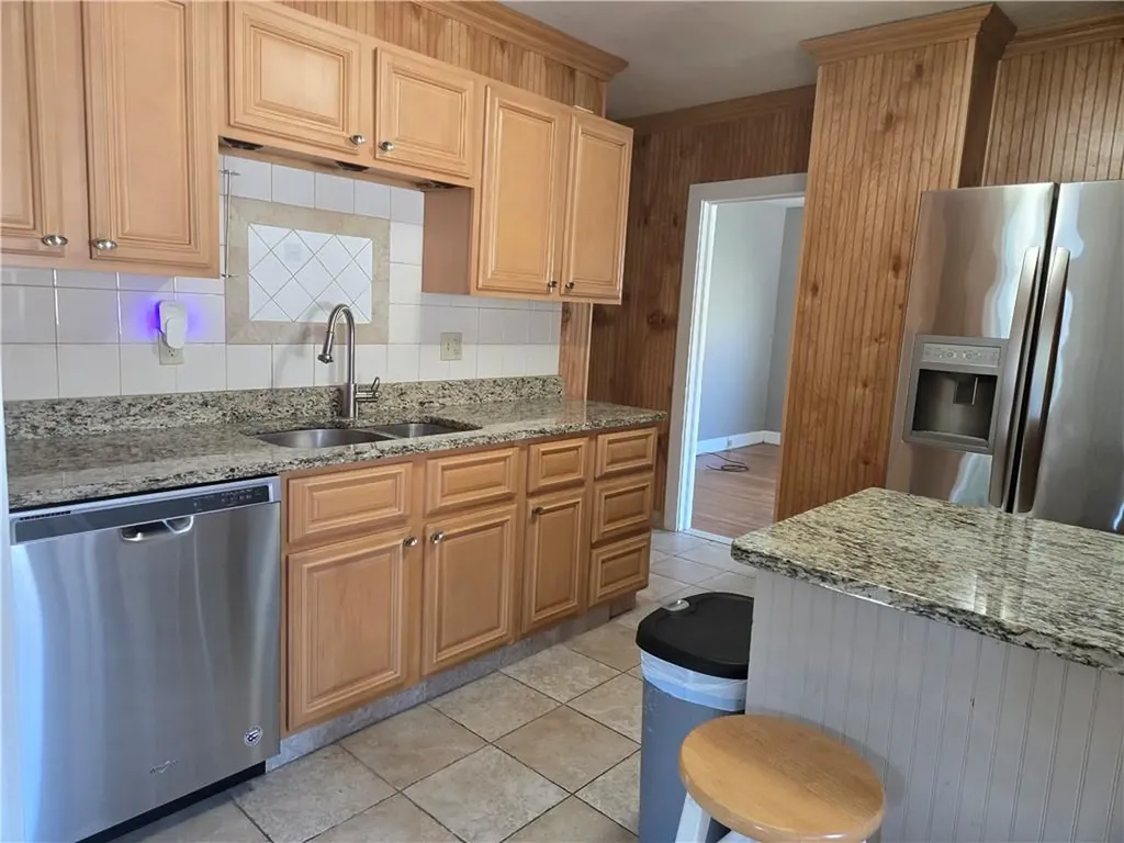 21 John Street Westerly RI 02891