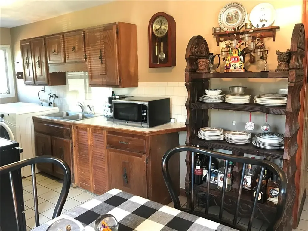 6 Paige Drive Coventry RI 02816