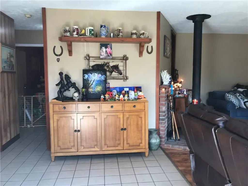 6 Paige Drive Coventry RI 02816