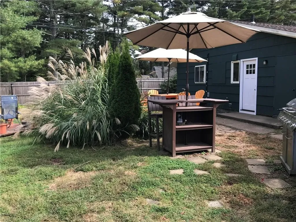 6 Paige Drive Coventry RI 02816