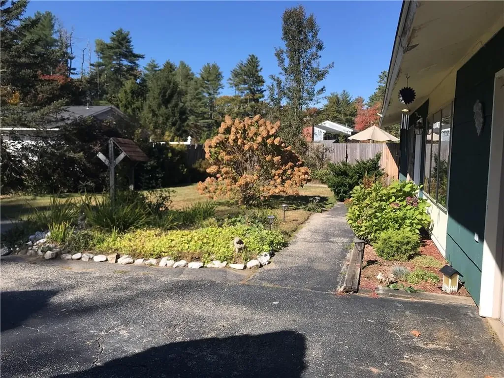 6 Paige Drive Coventry RI 02816