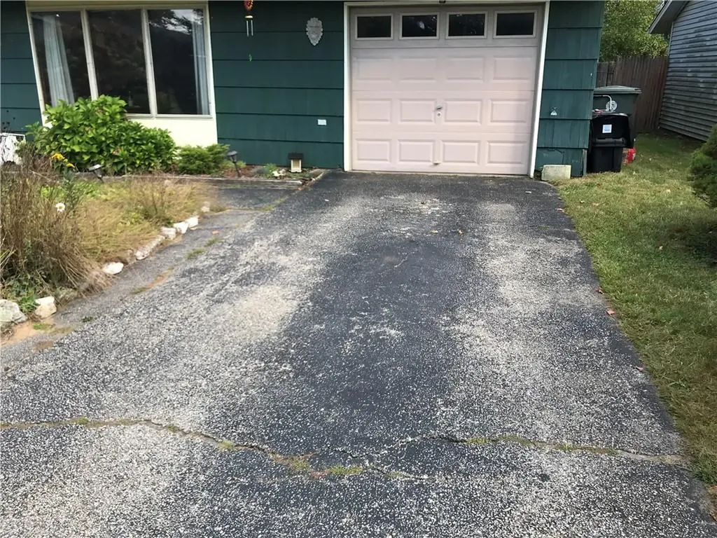 6 Paige Drive Coventry RI 02816