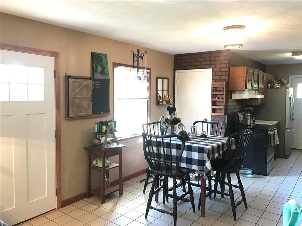 6 Paige Drive Coventry RI 02816