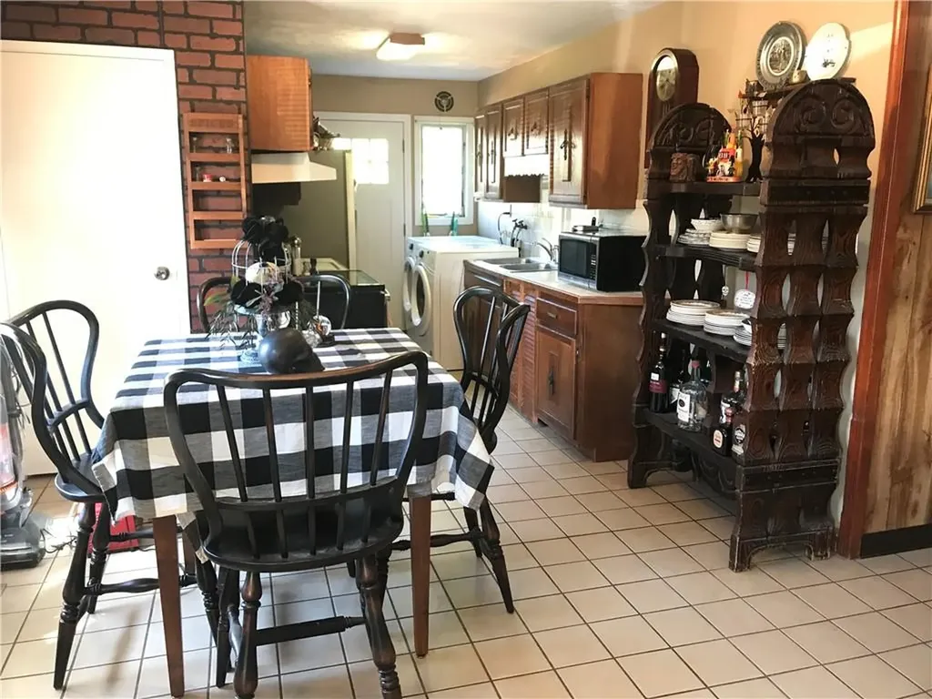 6 Paige Drive Coventry RI 02816