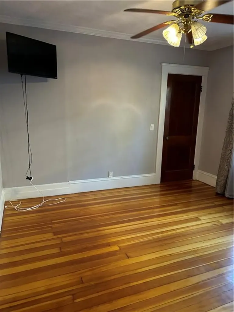 188 Orchard Street Cranston RI 02910