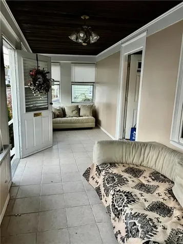 188 Orchard Street Cranston RI 02910