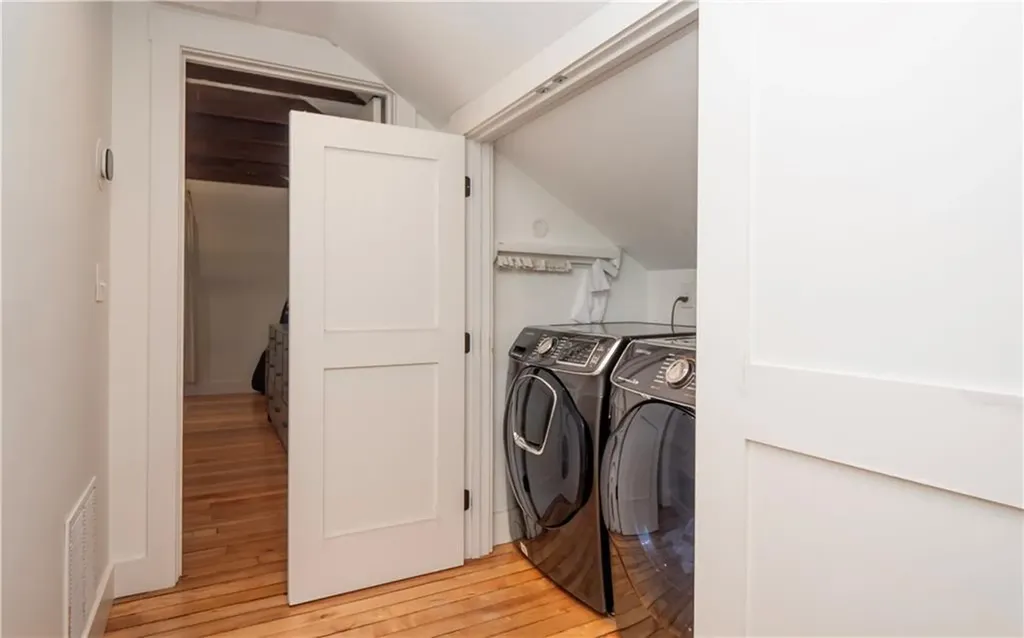 1 Guerney Court Newport RI 02840