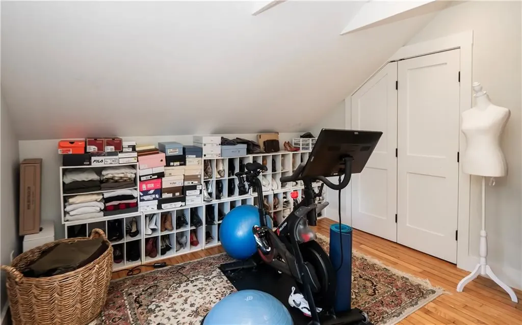 1 Guerney Court Newport RI 02840