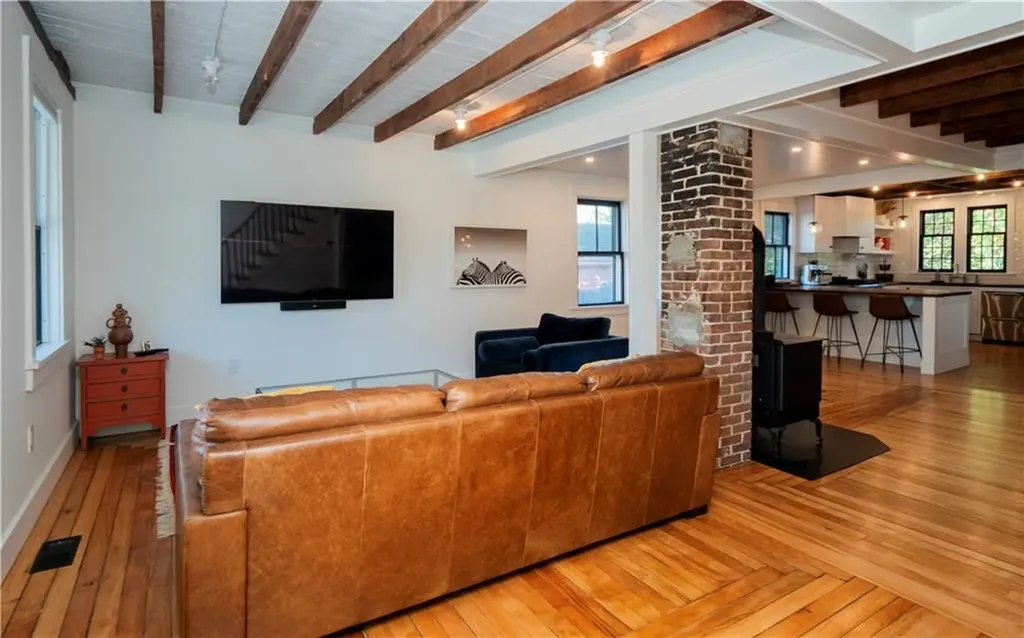 1 Guerney Court Newport RI 02840