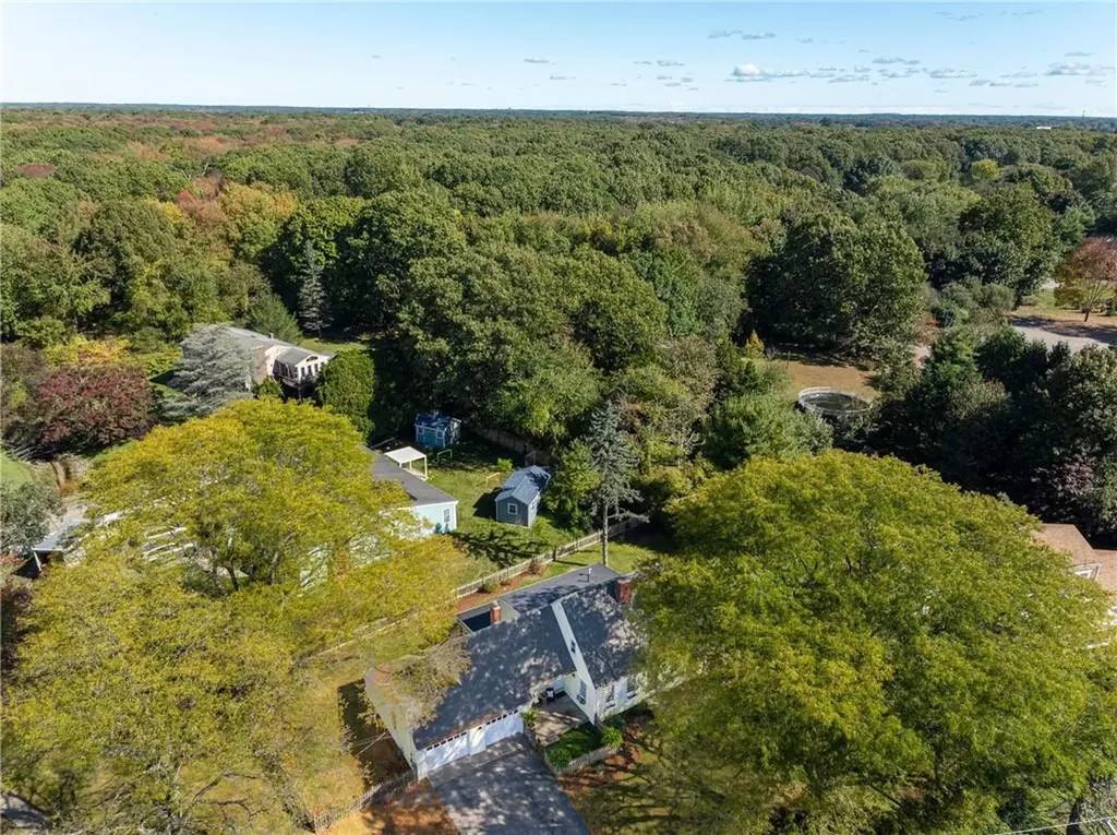179 New Meadow Road Barrington RI 02806