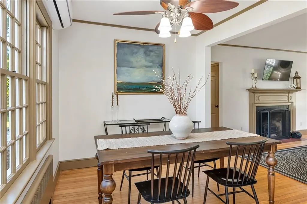 179 New Meadow Road Barrington RI 02806