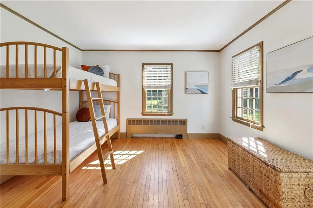 179 New Meadow Road Barrington RI 02806